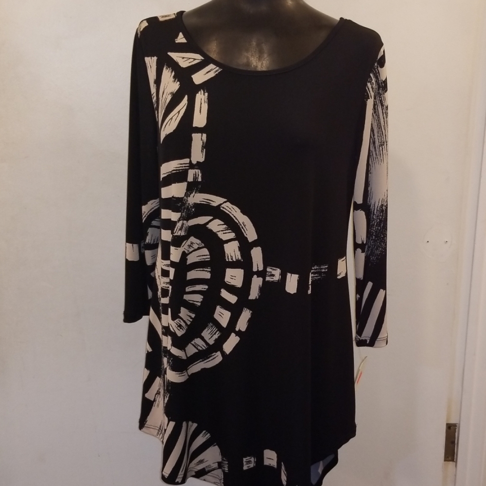 Knit tunic 3/4 sleeve